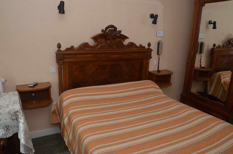 Hotel Du Commerce Pont-de-Vaux Εξωτερικό φωτογραφία