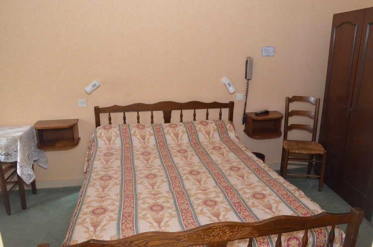 Hotel Du Commerce Pont-de-Vaux Εξωτερικό φωτογραφία
